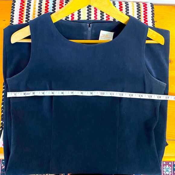 Amoretti Dress with matching Jacket - Picture 6 of 11